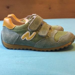 Naturino Sammy Size 25